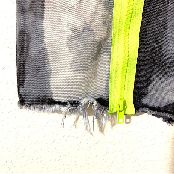 Carmar Acid Wash Denim Mini Skirt - Picture 8 of 14